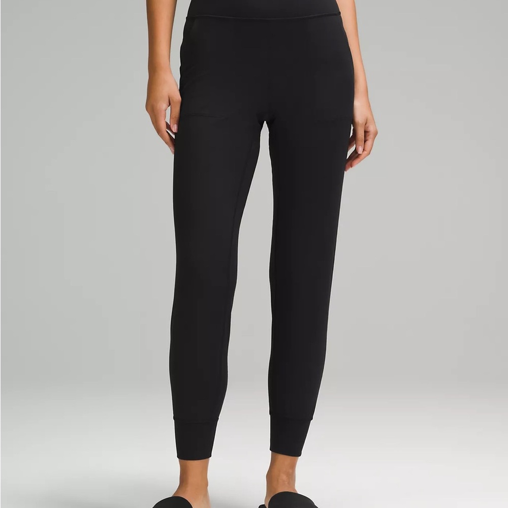 Women's Lululemon Black align sweatpants